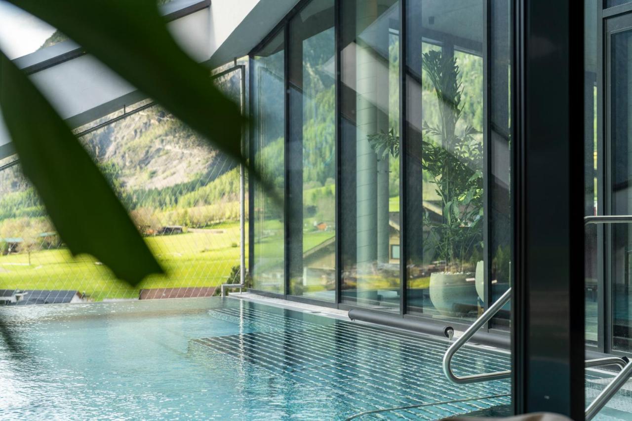 Lifesteil Aparthotel Umhausen Kültér fotó